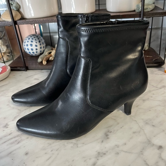 Impo Elegant Black Heeled Boots - new without tags - Picture 1 of 8